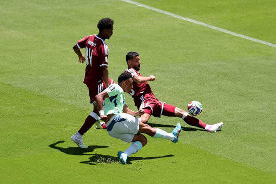 جانب من المباراة جانب من المباراة