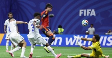 إسبانيا تبدأ مشوارها في كأس العالم بالتعادل السلبي مع الرأس الأخضر
