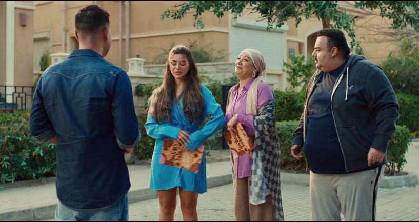 يارا السكرى فى صقر وكناريا