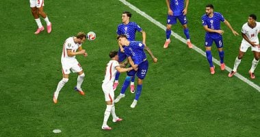 إنجلترا وكرواتيا تتعادل 2 – 2 في الشوط الأول بعد 4 أهداف