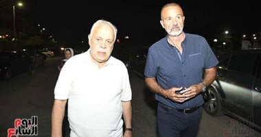 أشرف زكي ومحمد أبو داود يحضران عزاء محمد مرزبان