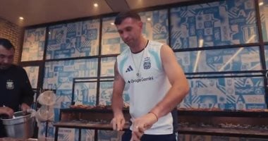حفل شواء في معسكر منتخب الأرجنتين قبل مواجهة النمسا