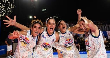 مشاهير يحضرون نهائي بطولة Half Court 2026