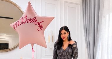 مروة نصر تحتفل بعيد ميلادها في أجواء عائلية مع فيديو وصور