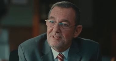 أسرة ومحبو محمد مرزبان يصلون إلى مستشفى أبو خليفة لتشييع الجثمان