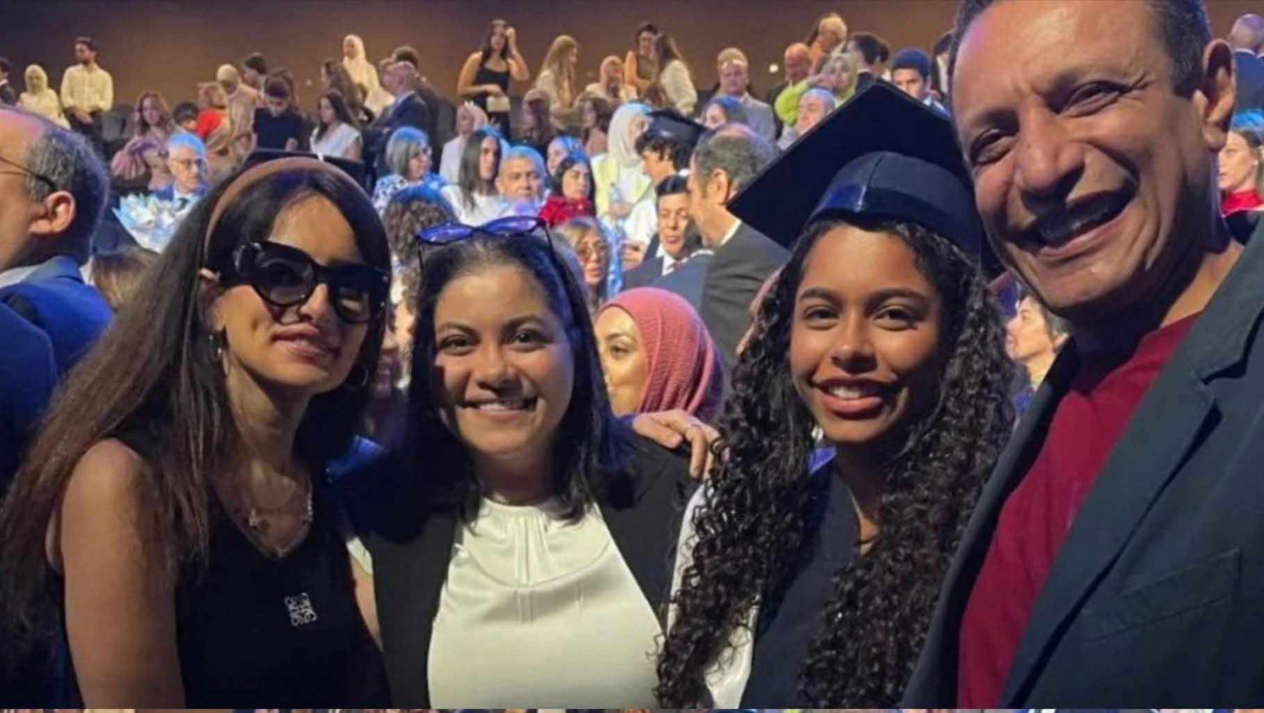 زينة ومحمد مصطفى وابنة شيرين زينة ومحمد مصطفى وابنة شيرين