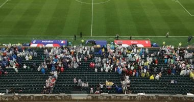 استئناف مباراة فرنسا والعراق في كأس العالم بعد تحسن الأحوال الجوية