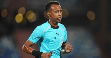 فيفا يدعم الحكم الصومالي عمر أرتان بعد خسارته حلم المونديال