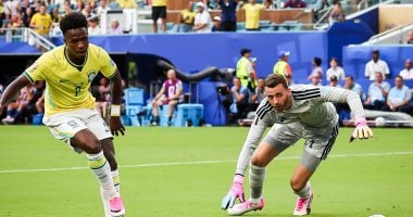 البرازيل تحسم صدارة المجموعة بثلاثية أمام اسكتلندا بمشاركة نيمار