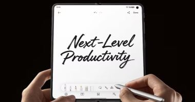 تسريب يكشف تصميم هاتف آيفون القابل للطي iPhone Ultra