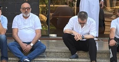 جنازة محمد مرزبان وإسماعيل فرغلي وصبحي خليل تثير الحزن بانتظار الجثمان