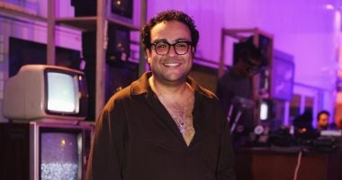 خالد منصور يتولى إخراج فيلم أحمد مالك ومسلسل أسماء جلال بعد عصام عمر