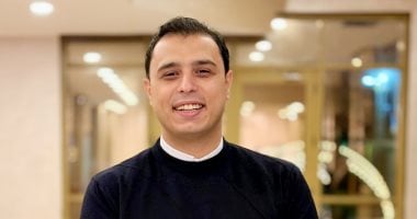 عزاء الفنان الشاب كريم عبد العليم في مسجد الخلفاء الراشدين اليوم