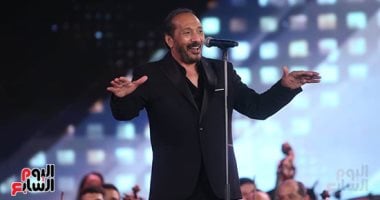 علي الحجار يحيي حفلاً غنائيًا على مسرح ساقية الصاوي اليوم