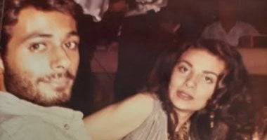 كيف أصبحت قصة حب عبد الله محمود وزوجته نموذجًا للوفاء بعد رحيله
