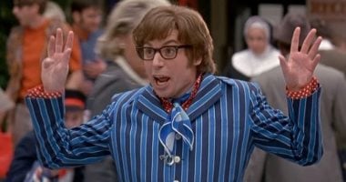 مايك مايرز يشير إلى عودة شخصية Austin Powers بعد أكثر من 20 عامًا