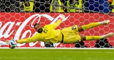 محمد العويس يحقق رقمًا قياسيًا كأكثر الحراس تصديًا في مباراة واحدة بمونديال 2026