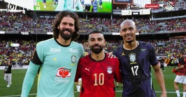 محمد صلاح يلتقي مع أليسون وفابينيو في لقاء استثنائي يعيد أمجاد ليفربول