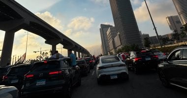 مسيرات سيارات في العاصمة الجديدة احتفالًا بفوز منتخب مصر