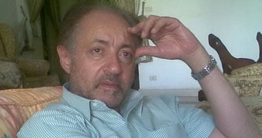 نقابتا المهن السينمائية والتمثيلية تعلنان وفاة الفنان عبد العزيز مخيون