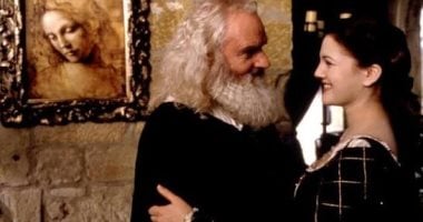 وفاة باتريك جودفري نجم «Ever After» عن 93 عامًا