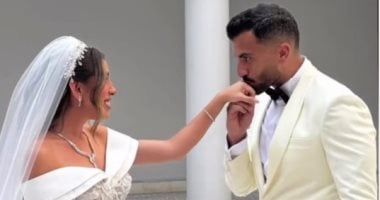 يوسف حشيش يحتفل بعيد زواجه الأول من منة القيعى