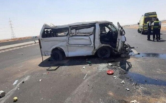إصابة 15 شخصًا في انقلاب ميكروباص على الطريق الإقليمي إصابة 15 شخصًا في انقلاب ميكروباص على الطريق الإقليمي