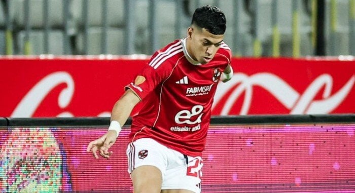 الأهلي يقترب من تعديل عقد إمام عاشور.. وزيادة ضخمة في راتبه السنوي الأهلي يقترب من تعديل عقد إمام عاشور.. وزيادة ضخمة في راتبه السنوي