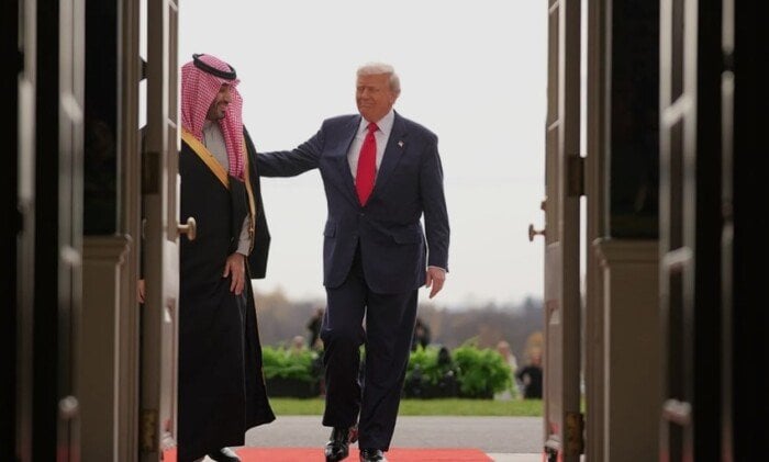 ترامب: الاتفاق النووي مع السعودية للاستخدامات غير العسكرية.. ومشروط بانضمامها للاتفاقيات الإبراهيمية ترامب: الاتفاق النووي مع السعودية للاستخدامات غير العسكرية.. ومشروط بانضمامها للاتفاقيات الإبراهيمية