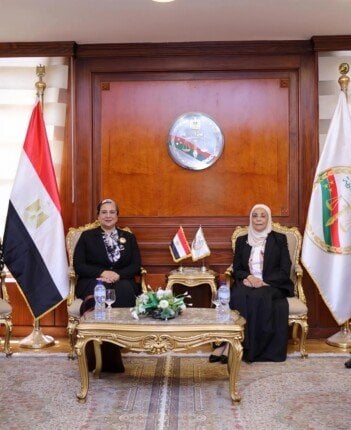 لتقديم التهنئة لها.. رئيسة هيئة النيابة الإدارية تستقبل رئيسة القومي للمرأة لتقديم التهنئة لها.. رئيسة هيئة النيابة الإدارية تستقبل رئيسة القومي للمرأة