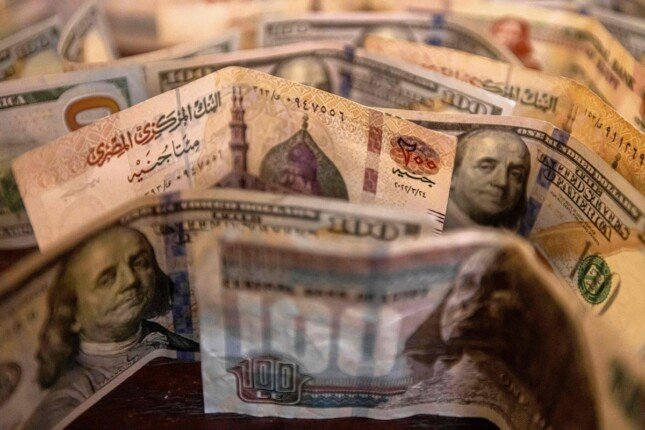 فقد 85 قرشا.. انخفاض كبير لـ سعر الدولار أمام الجنيه اليوم الاثنين فقد 85 قرشا.. انخفاض كبير لـ سعر الدولار أمام الجنيه اليوم الاثنين