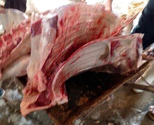 ضبط لحوم غير صالحة للاستهلاك الآدمي في حملات بيطرية بأسيوط
