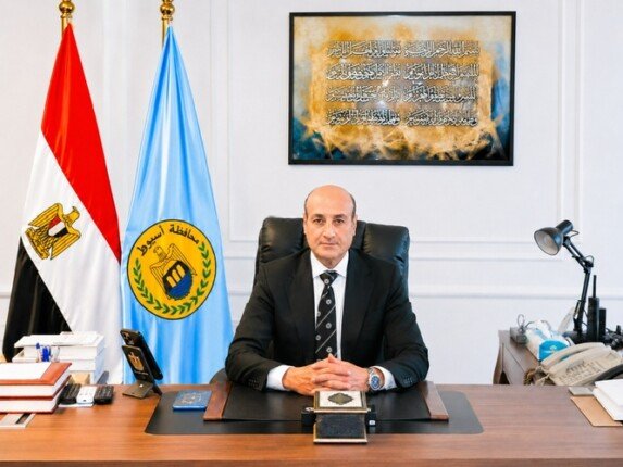 محافظ أسيوط يهنئ الرئيس السيسي والشعب المصري بالذكرى الـ74 لثورة 23 يوليو المجيدة محافظ أسيوط يهنئ الرئيس السيسي والشعب المصري بالذكرى الـ74 لثورة 23 يوليو المجيدة