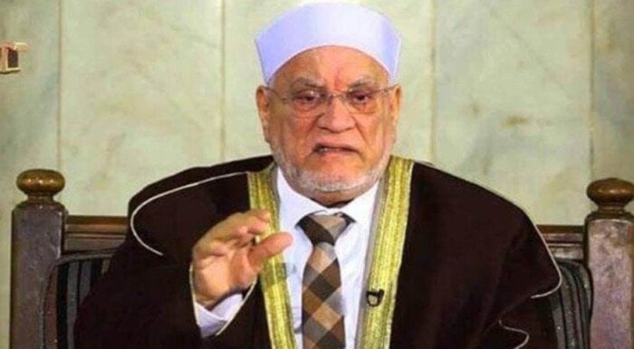 أسرة أحمد عمر هاشم تصدر بيانا هاما بشأن المتهم متشابه الاسم مع العائلة أسرة أحمد عمر هاشم تصدر بيانا هاما بشأن المتهم متشابه الاسم مع العائلة