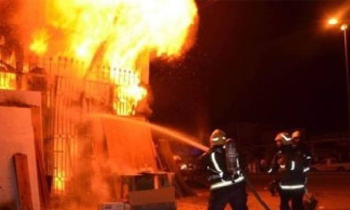 السيطرة على حريق مصنع أحذية دون خسائر بشرية بالقليوبية السيطرة على حريق مصنع أحذية دون خسائر بشرية بالقليوبية