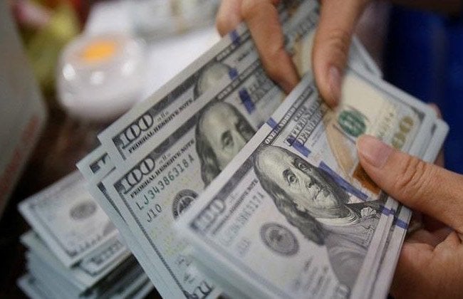ضبط قضايا اتجار في العملات الأجنبية بقيمة 5 ملايين جنيه ضبط قضايا اتجار في العملات الأجنبية بقيمة 5 ملايين جنيه
