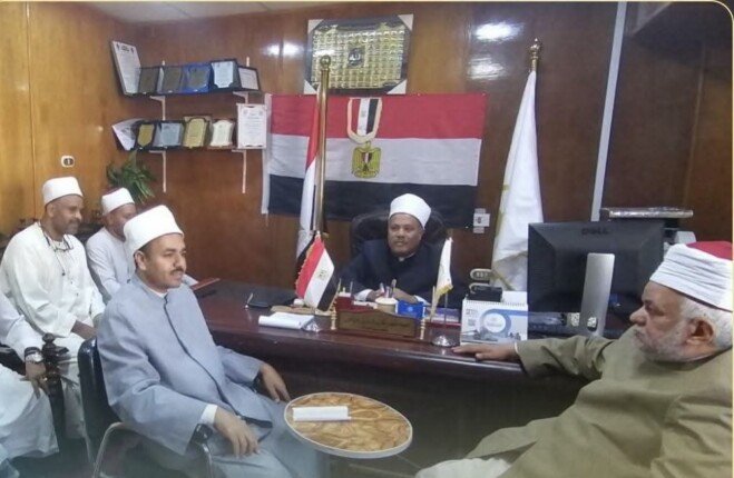 مدير «أوقاف قنا» يستعرض الاستعدادات النهائية لمسابقة «دولة التلاوة» مدير «أوقاف قنا» يستعرض الاستعدادات النهائية لمسابقة «دولة التلاوة»