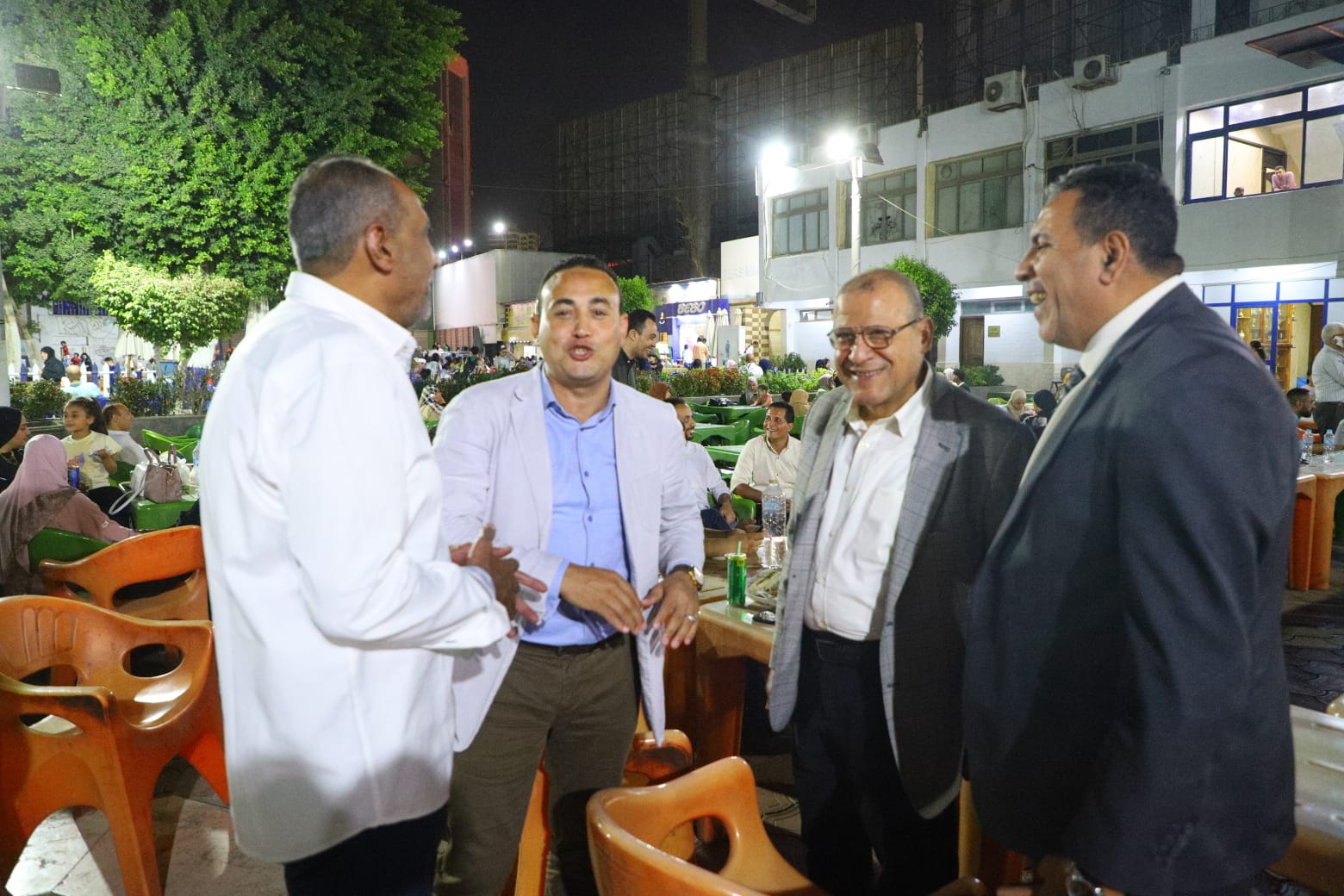 مؤتمر حاشد لدعم محمد أبو عوض بانتخابات الترسانة (5) مؤتمر حاشد لدعم محمد أبو عوض بانتخابات الترسانة (5)