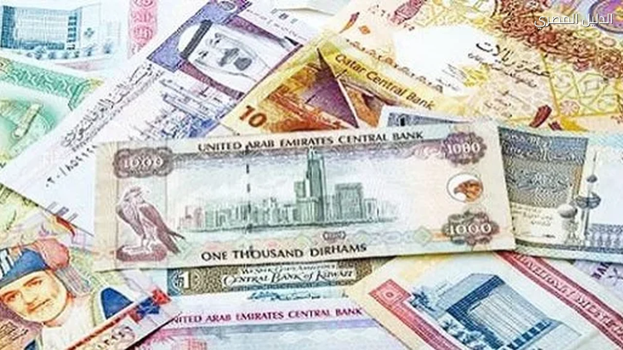 أسعار الدولار والعملات الأجنبية اليوم الأحد 4 – 10 – 2026
