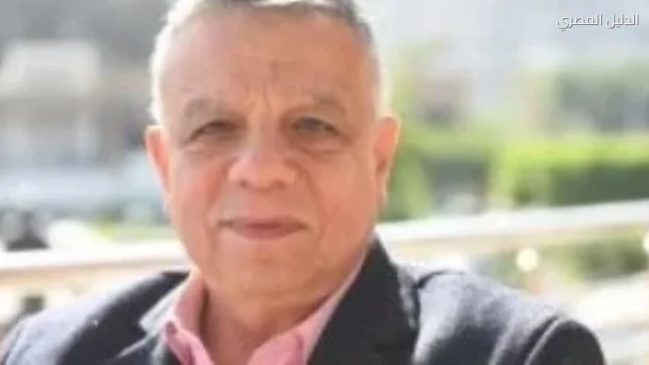 الأهلي يقرر التمديد عاماً لـ عماد حلمي المدير المالي للنادي