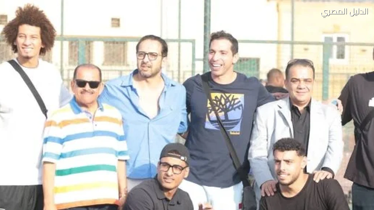 ظهور مميز للثنائي أحمد الأحمر وعلى زين فى بطولة النخبة لكرة اليد